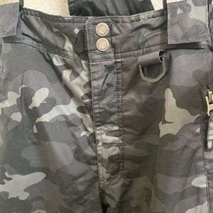 32° Grey Camo Snow bibs